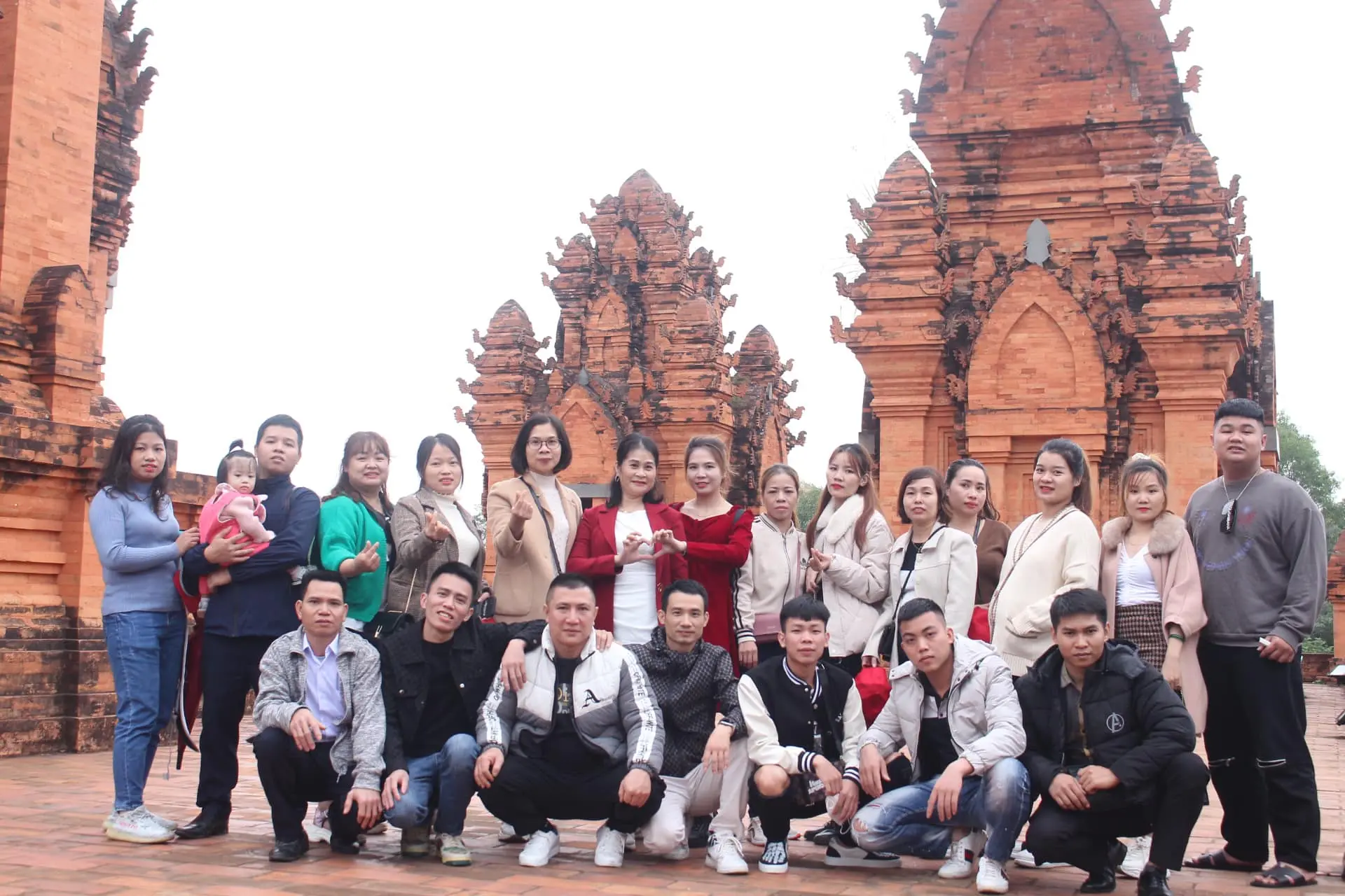 Trải nghiệm tại Làng Văn hóa do Công Đoàn Công ty tổ chức